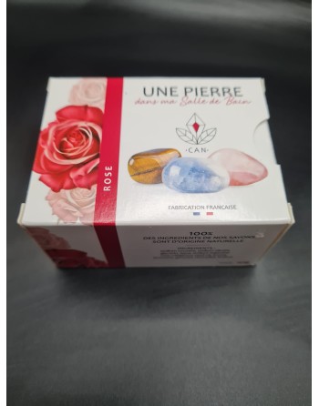 Savon à la rose et pierre...